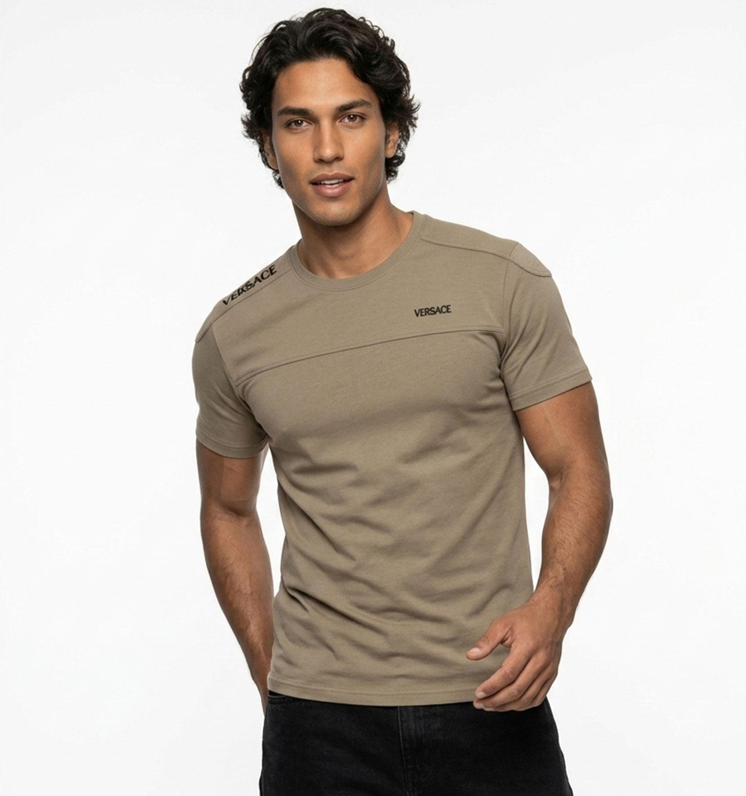 تیشرت یقه گرد مردانه نرمال ساده پنبه یک رو کرم Versace مدل 50957