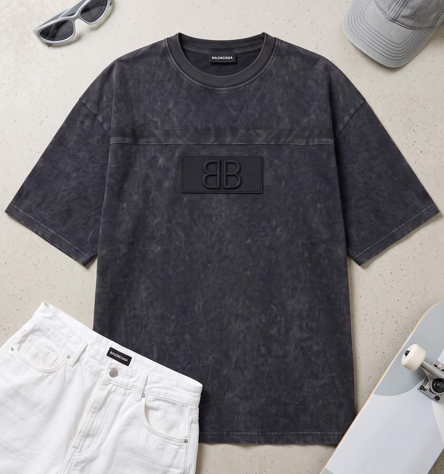 تیشرت یقه گرد مردانه باکسی طرحدار مچینست ذغالی Balenciaga مدل 50945