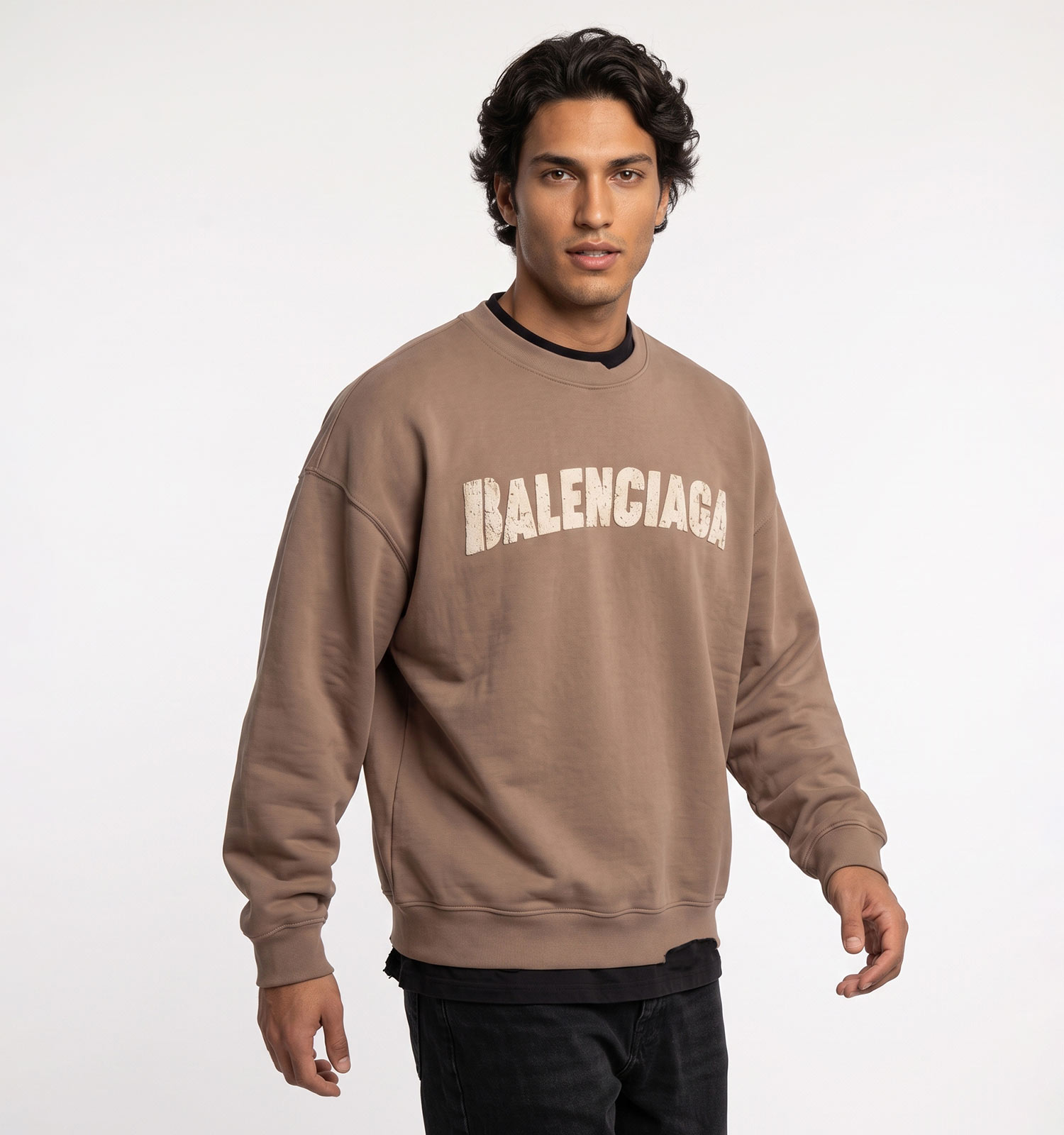 بلوز یقه گرد مردانه باکسی طرحدار سه نخ پنبه قهوه ای Balenciaga مدل 51422